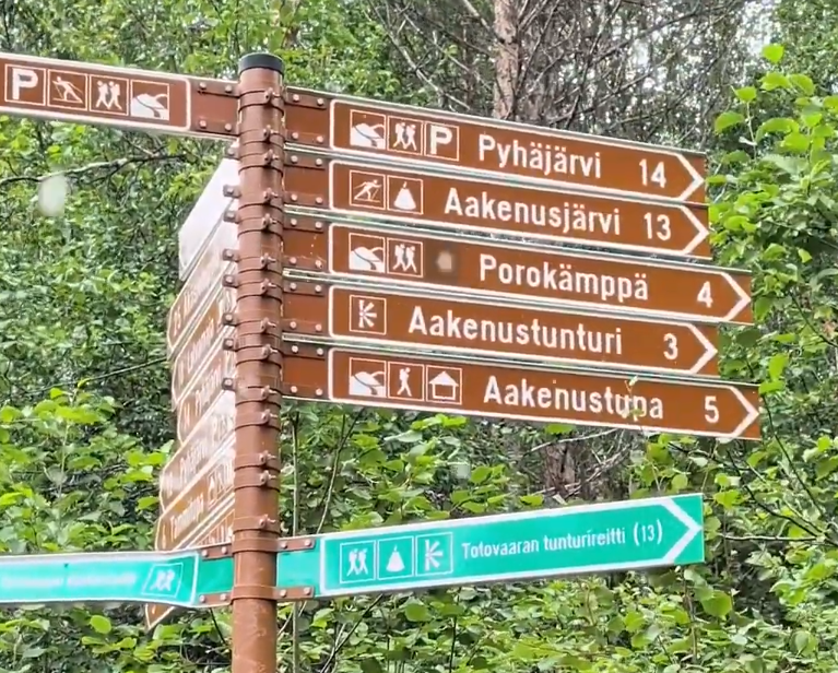 Distanze nei sentieri di Totovaara.