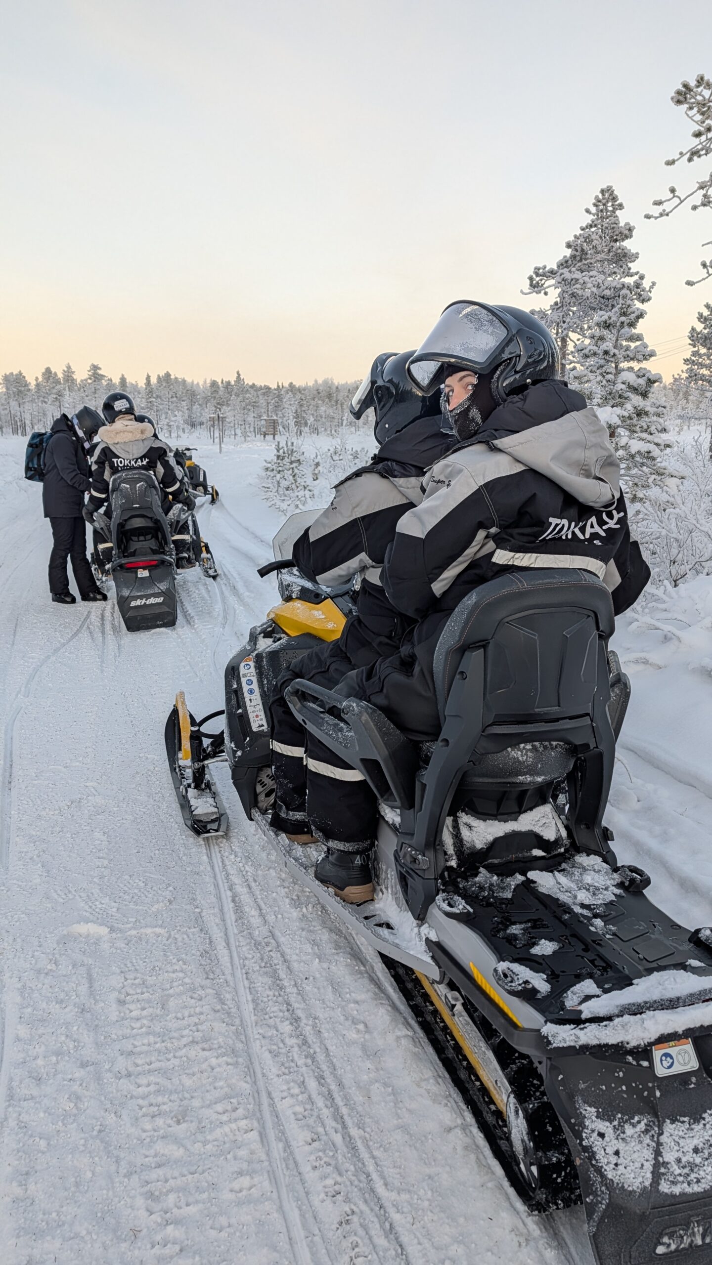 Avventura in Motoslitta: I Paesaggi di Levi in Piccoli Gruppi — foto 2